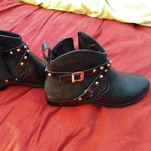 Naot Taku Bootie ankle boots Black 10